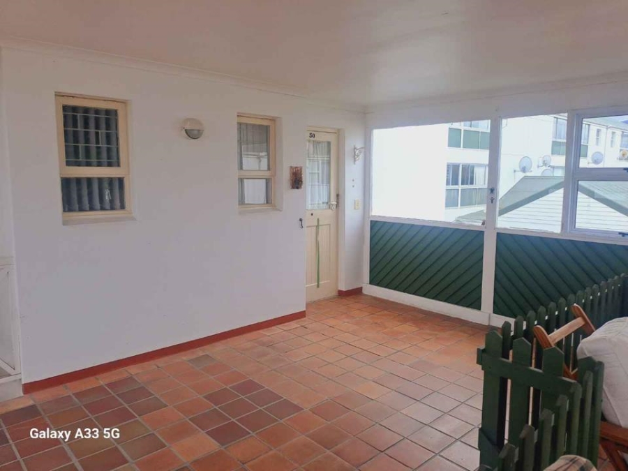 1 Bedroom Property for Sale in Westcliff Western Cape